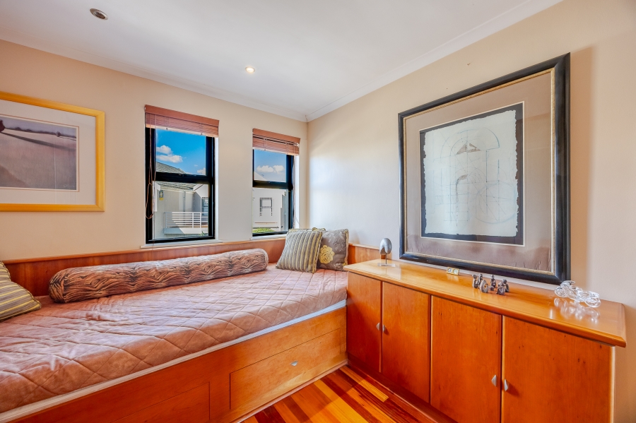 2 Bedroom Property for Sale in Lagoon Beach Western Cape